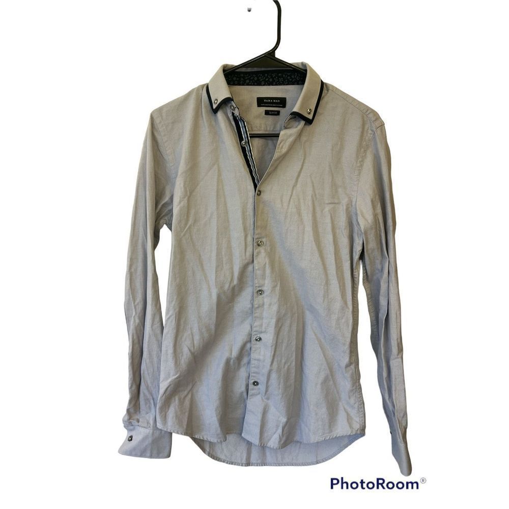 ZARA MAN BUTTON DOWN